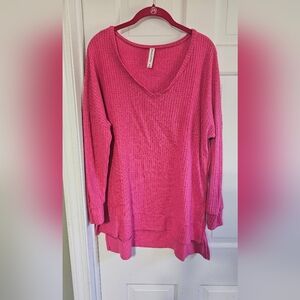 Pink, split hem tunic.